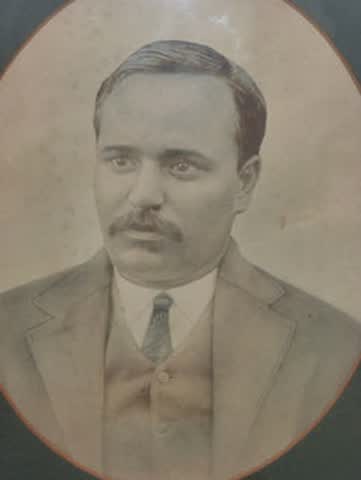 Śrī Munīndra-nātha Sādhu (Didi's father)