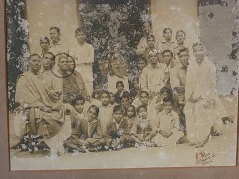 Uma Didi's father