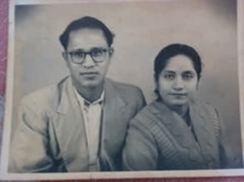 Uma Didi's 6th brother, Bratindra Nath Sadhu and wife Binapani (parents of Bishakha)